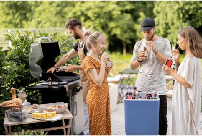 Hosting a Barbecue? Keep Your Guests Engaged with These Fun Activities